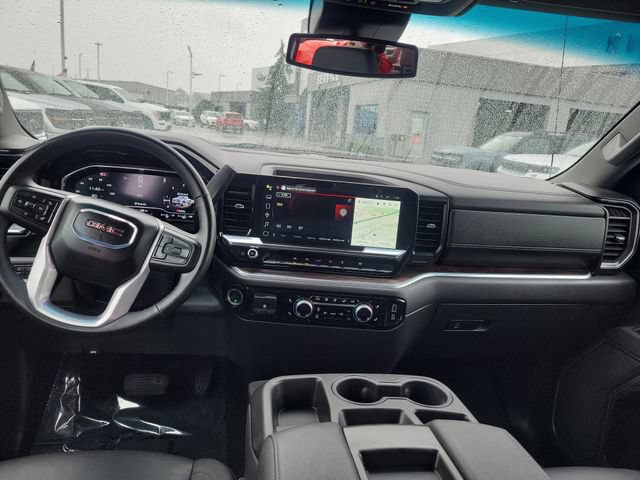 Used 2025 GMC Sierra 1500 SLT AWD/4WD image 9