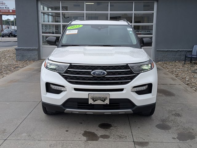 Certified 2023 Ford Explorer XLT w/ Equipment Group 202A AWD/4WD image 9