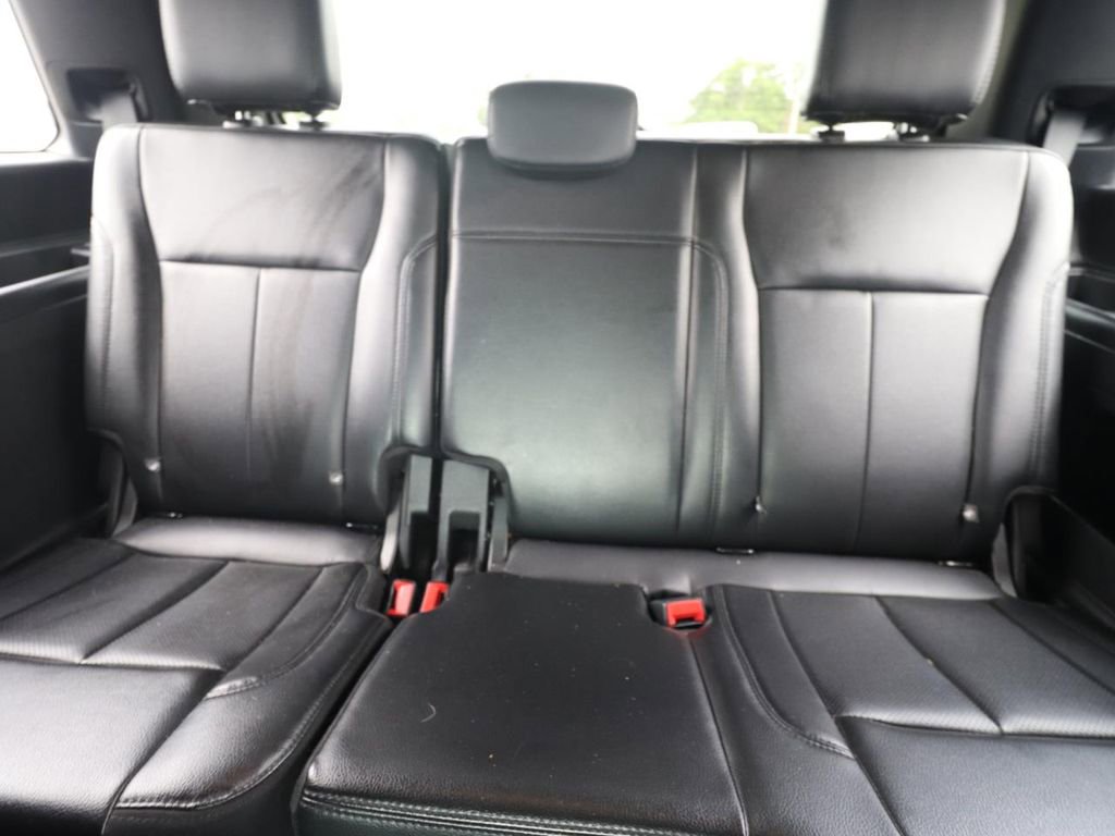 Certified 2020 Ford Expedition XLT w/ Equipment Group 202A RWD image 15