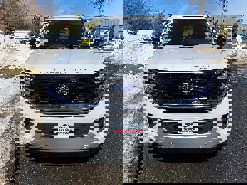 Certified 2025 Ford Expedition Max Platinum image 8