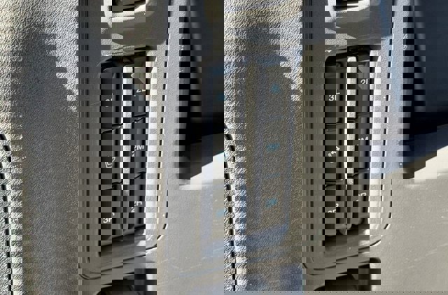 Certified 2025 Ford Expedition Max Platinum image 37