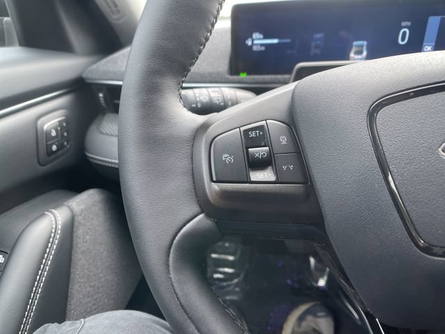 Certified 2025 Ford Mustang Mach-E Premium AWD/4WD image 18