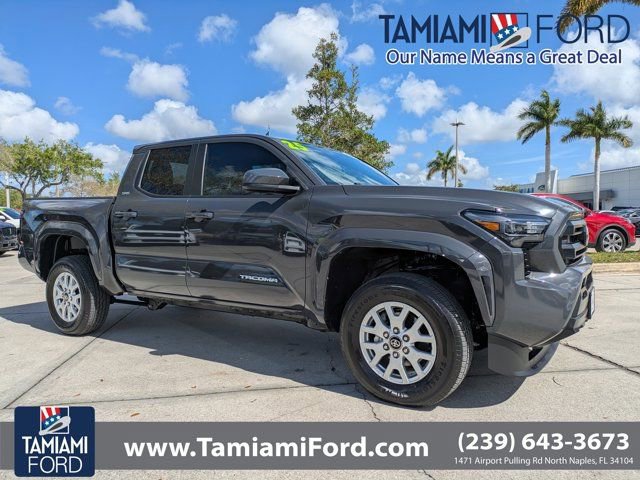 Used 2025 Toyota Tacoma SR5 image 6