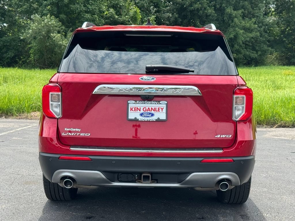 Certified 2021 Ford Explorer Limited w/ Equipment Group 301A AWD/4WD image 9