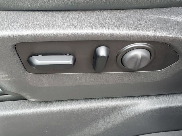 Used 2021 Chevrolet Silverado 2500 LTZ w/ LTZ Premium Package image 15