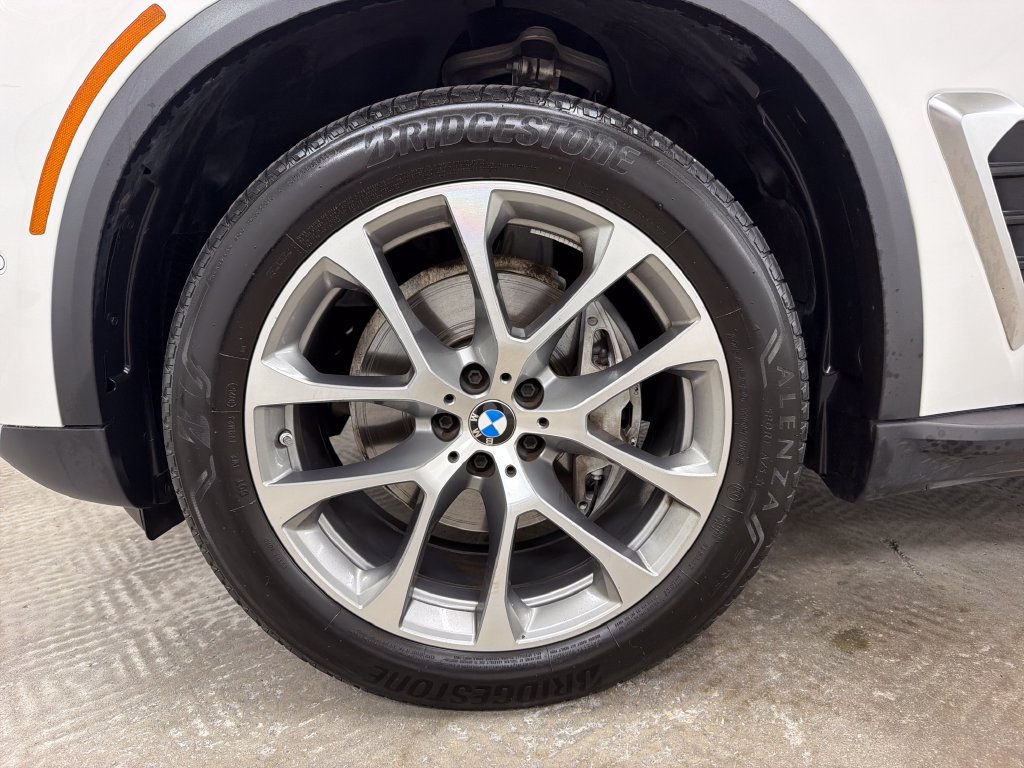 Used 2026 BMW X5 sDrive40i RWD image 14