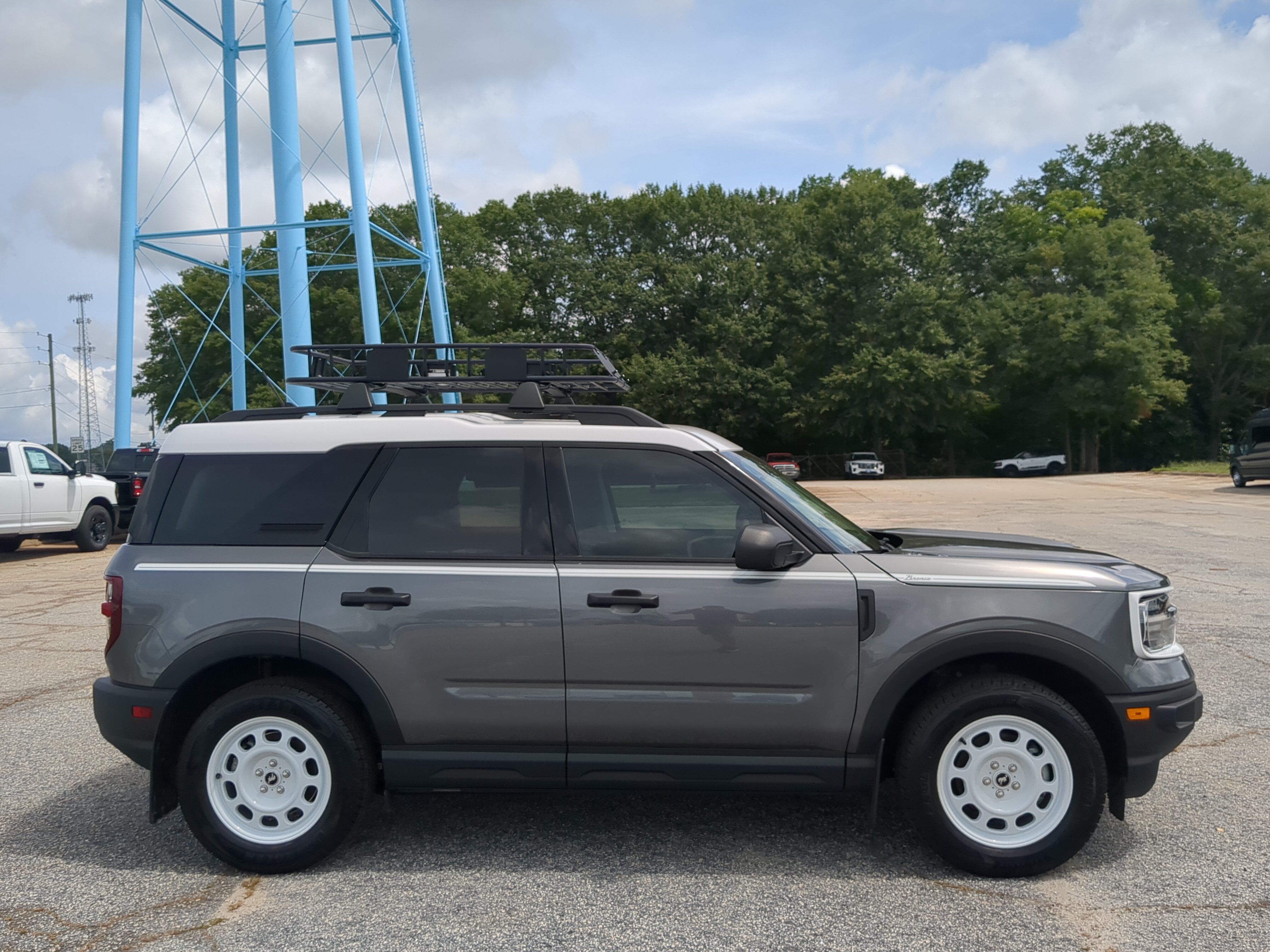 Certified 2023 Ford Bronco Sport Heritage AWD/4WD image 2