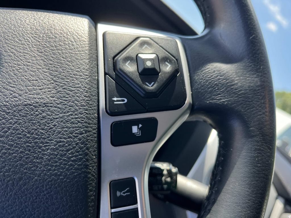 Used 2018 Toyota Tundra Platinum AWD/4WD image 40