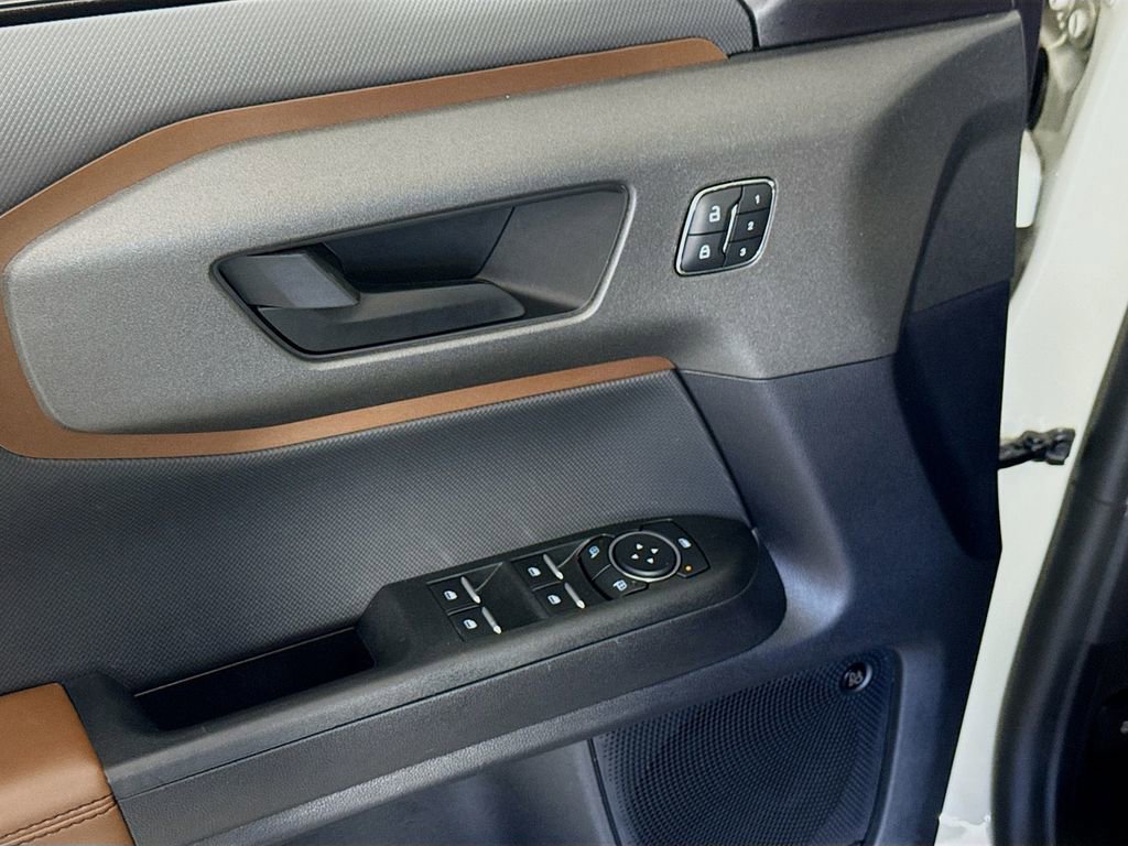 Certified 2025 Ford Bronco Sport Outer Banks w/ Outer Banks Tech Package+ AWD/4WD image 21