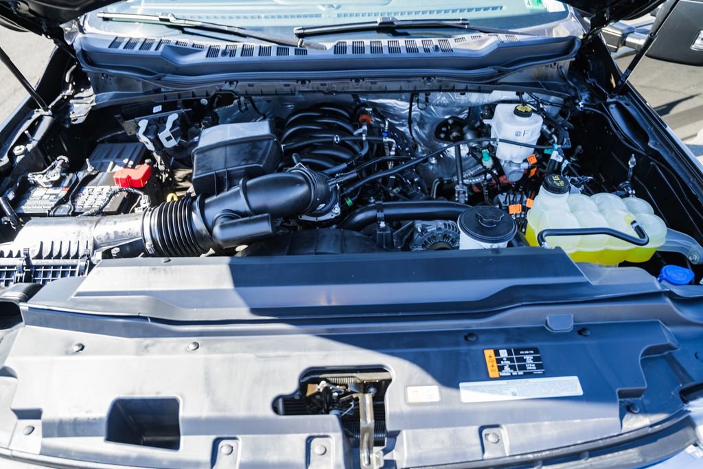 Certified 2025 Ford F350 XLT image 27