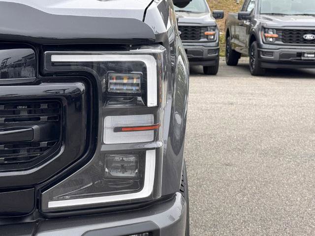 Certified 2022 Ford F250 Lariat w/ Black Appearance Package AWD/4WD image 8