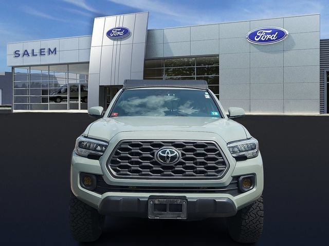 Used 2023 Toyota Tacoma TRD Off-Road AWD/4WD image 7