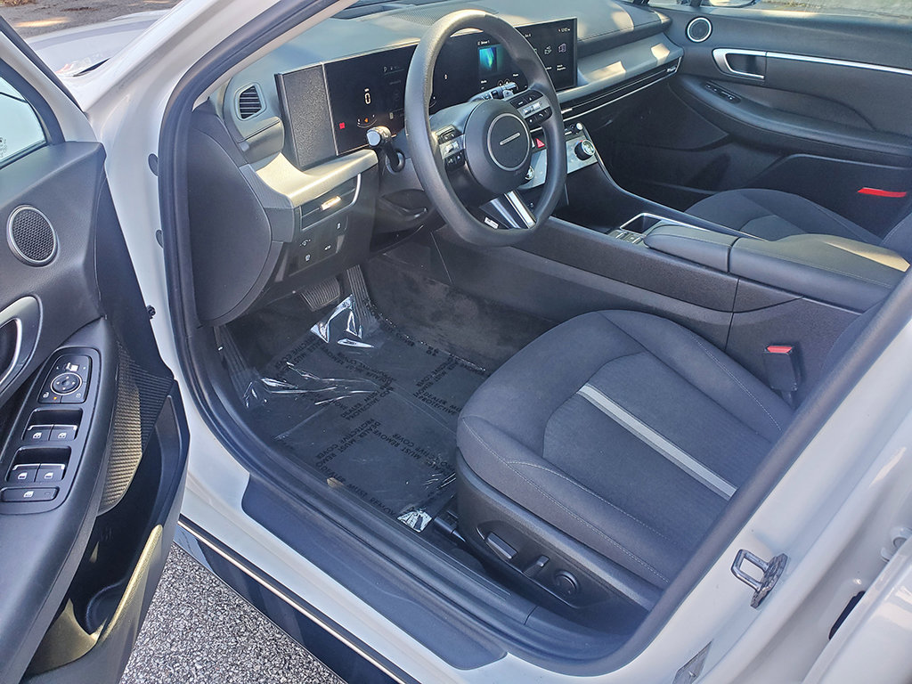 Used 2024 Hyundai Sonata SEL AWD/4WD image 10