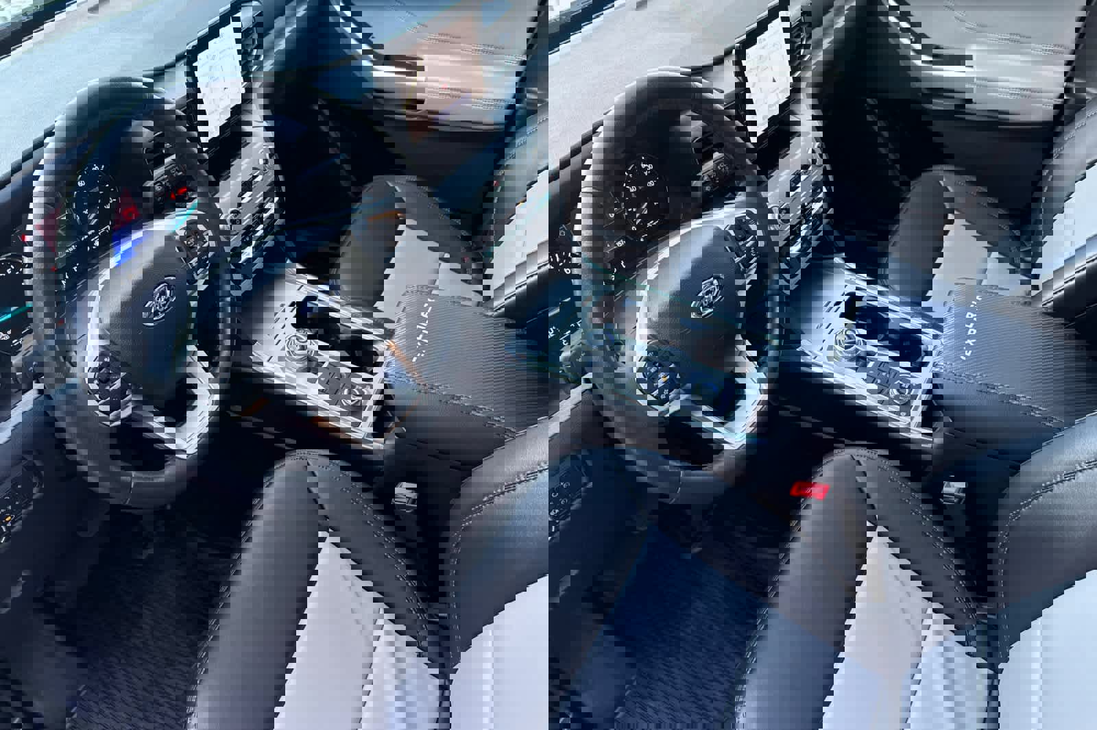 Certified 2023 Ford Explorer XLT w/ Equipment Group 202A image 11