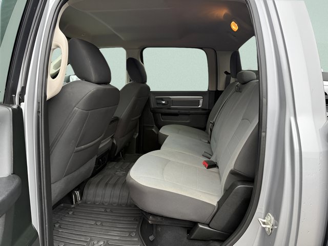 Used 2023 RAM 1500 Classic SLT w/ Protection Group AWD/4WD image 5