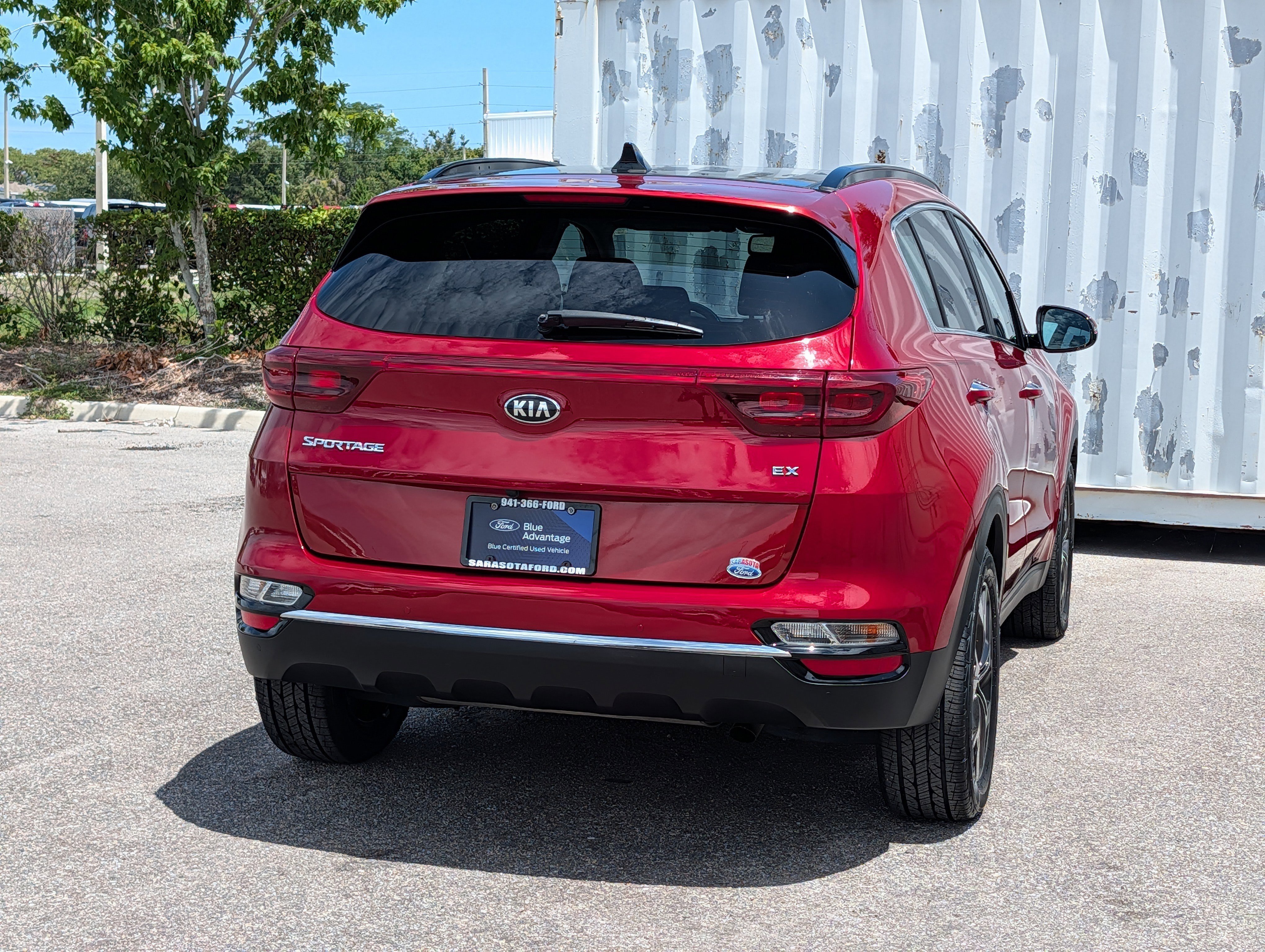 Used 2022 Kia Sportage EX w/ EX Technology Package FWD image 4