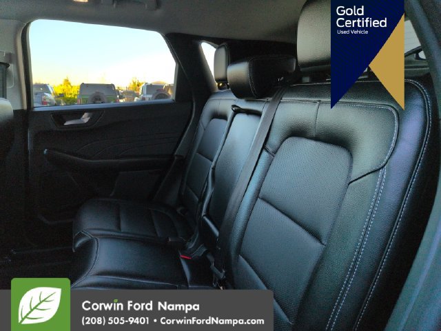Certified 2022 Ford Escape Titanium AWD/4WD image 27