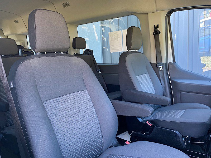 Certified 2025 Ford Transit 350 XLT RWD image 30