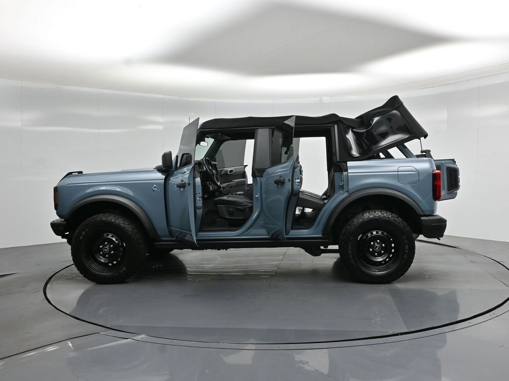 Certified 2022 Ford Bronco Black Diamond AWD/4WD image 32