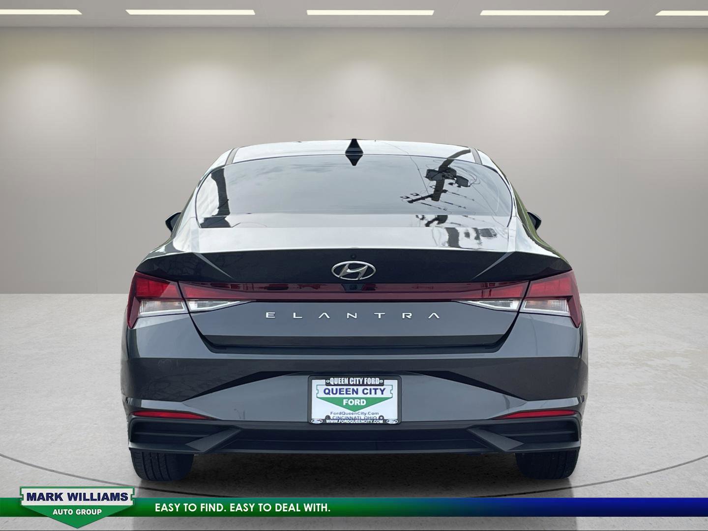 Used 2021 Hyundai Elantra SEL FWD image 4