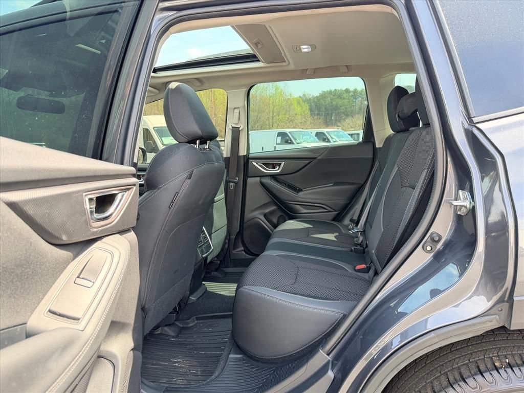 Used 2023 Subaru Forester Premium AWD/4WD image 13