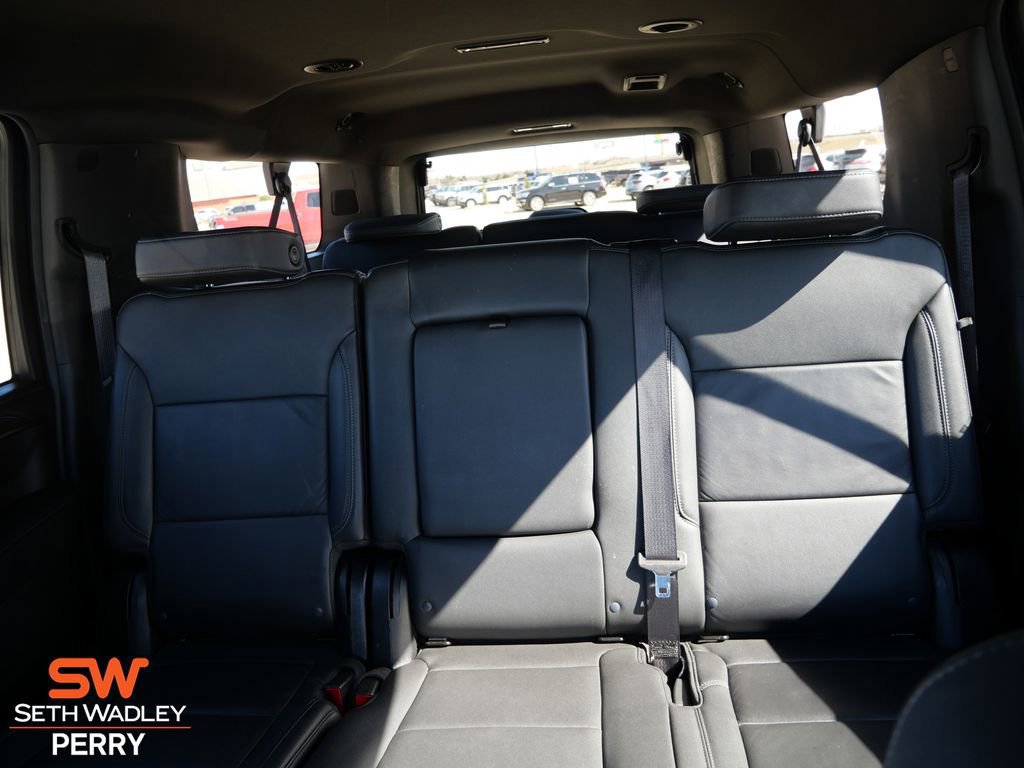 Used 2024 Chevrolet Suburban LT image 26