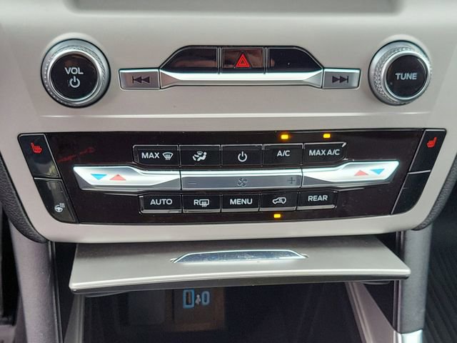 Certified 2024 Ford Explorer XLT w/ Equipment Group 202A image 23