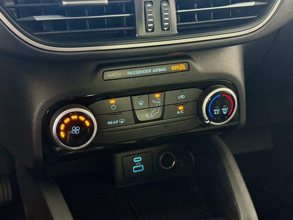 Certified 2022 Ford Escape SE FWD image 19
