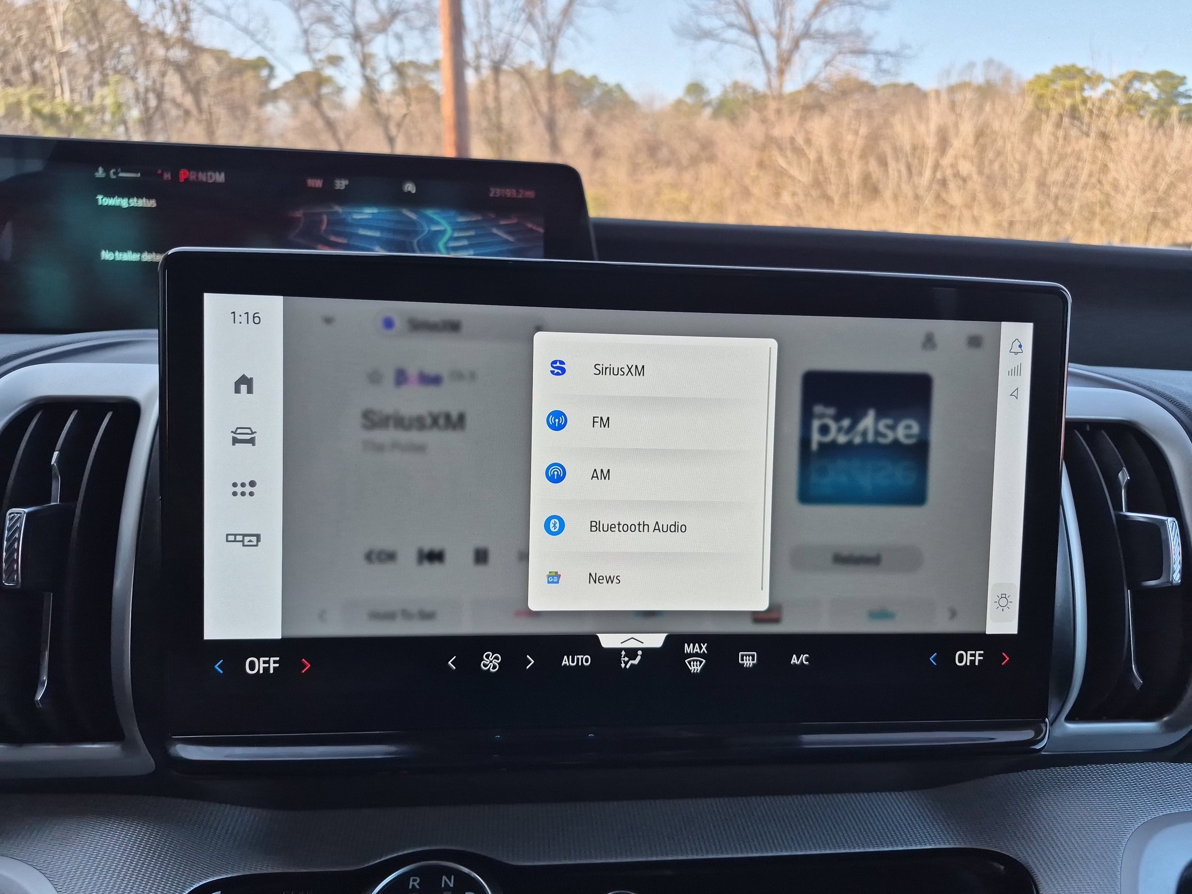 Certified 2025 Ford Expedition Active image 34