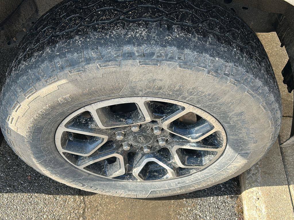 Certified 2022 Ford F150 XLT w/ Equipment Group 302A High image 4