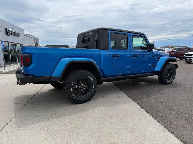 Used 2023 Jeep Gladiator Sport AWD/4WD image 7