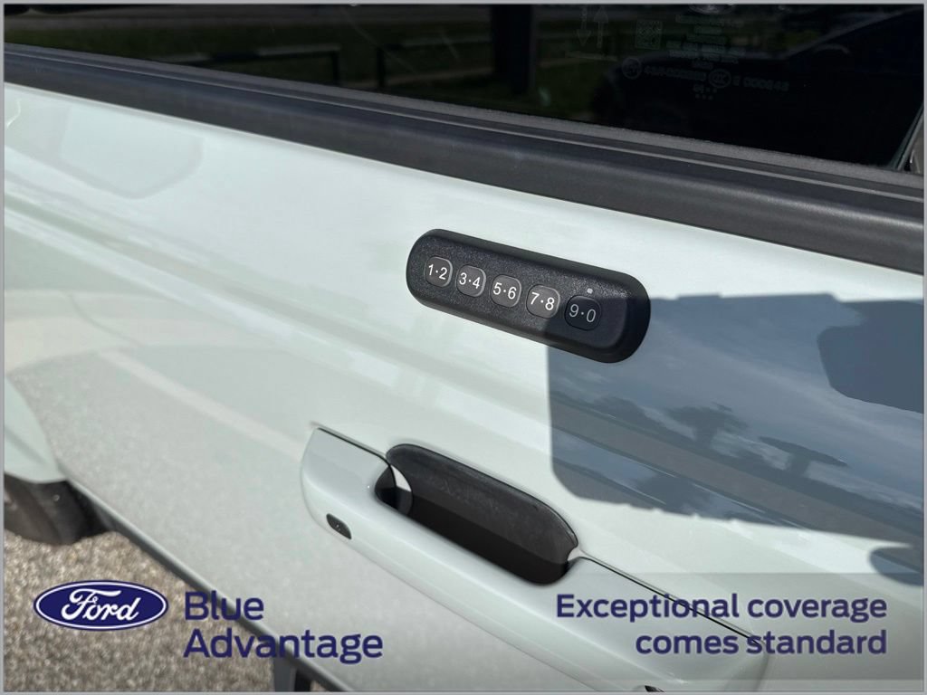 Certified 2024 Ford Bronco Outer Banks AWD/4WD image 12