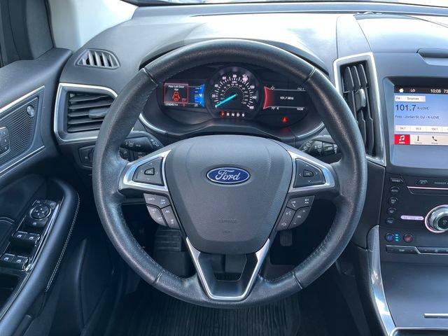 Certified 2019 Ford Edge Titanium w/ Equipment Group 301A FWD image 17