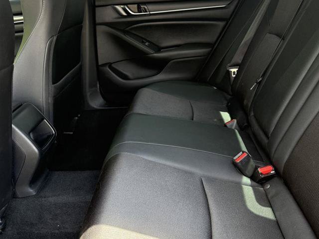 Used 2019 Honda Accord Sport image 18