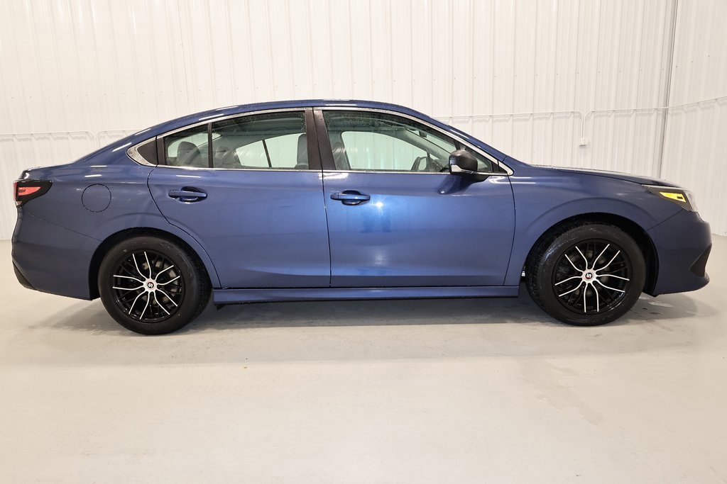 Used 2020 Subaru Legacy image 4