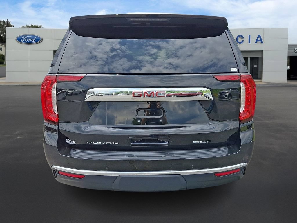 Used 2022 GMC Yukon SLT w/ SLT Luxury Package AWD/4WD image 5