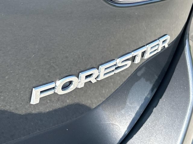 Used 2024 Subaru Forester AWD/4WD image 12