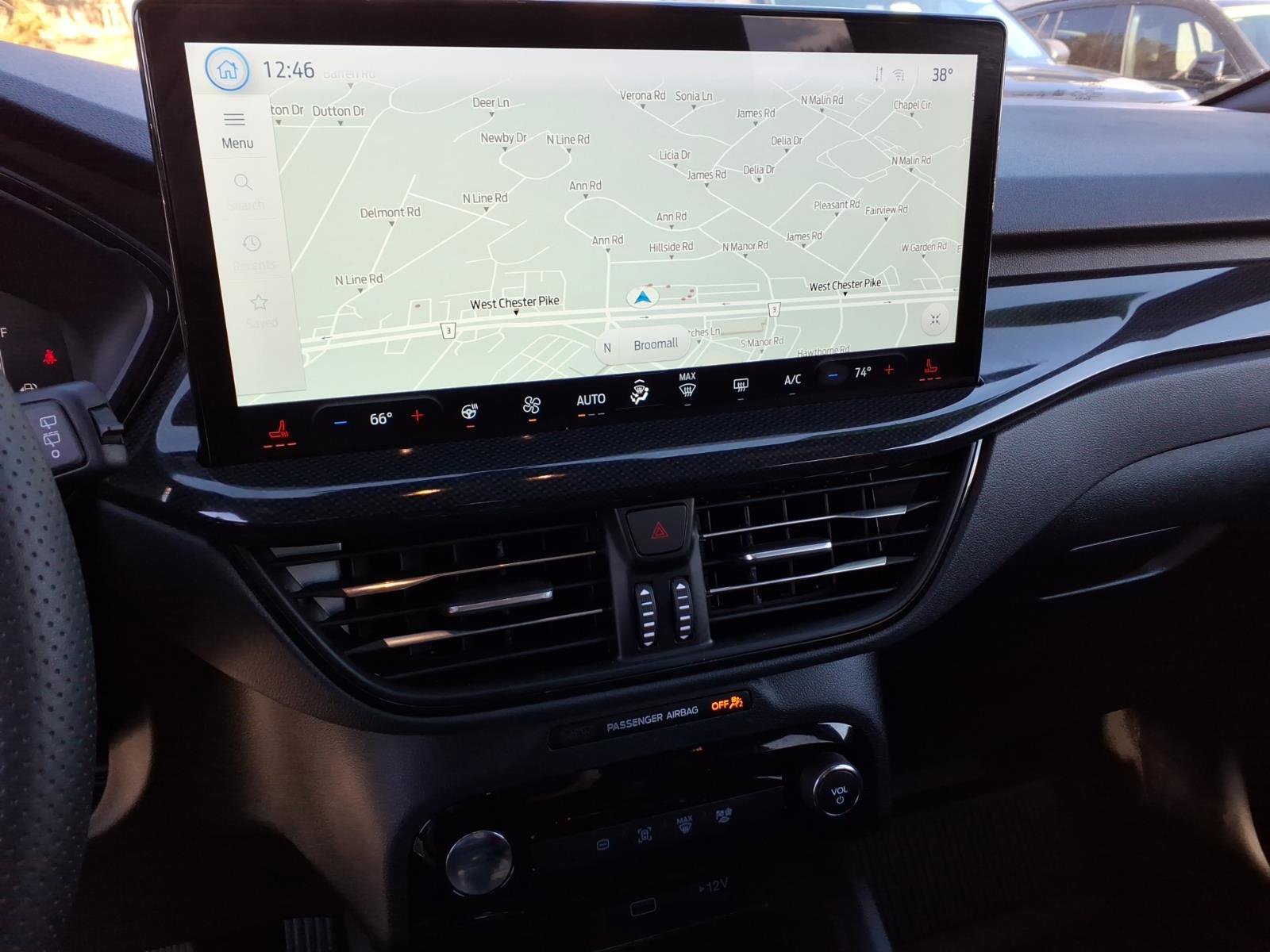 Certified 2025 Ford Escape ST-Line Select w/ Tech Pack #1 image 26