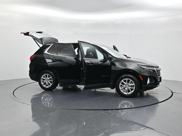 Used 2024 Chevrolet Equinox LT AWD/4WD image 54