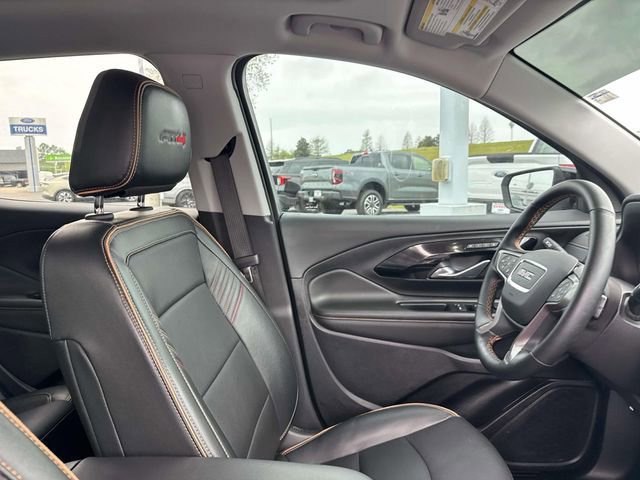 Used 2024 GMC Terrain AT4 image 11