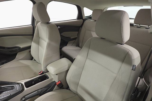 Certified 2017 Ford Focus Electric Hatchback image 16