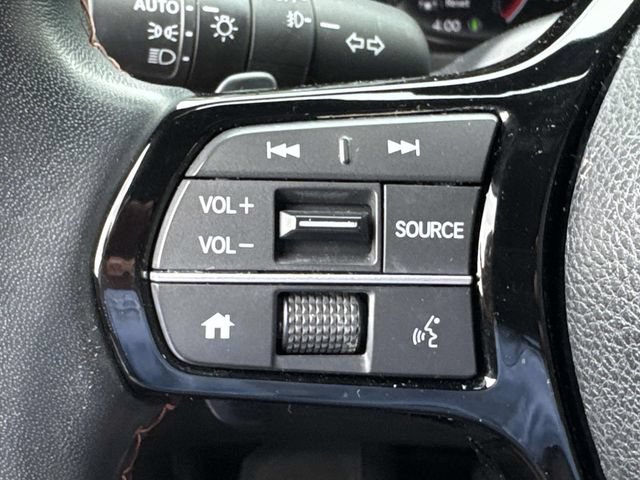 Used 2023 Honda Pilot Sport image 27