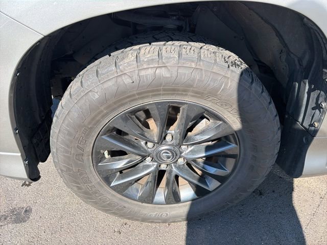 Used 2023 Lexus GX 460 Premium w/ Premium Package AWD/4WD image 11