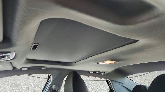 Used 2025 Hyundai Elantra SEL FWD image 13