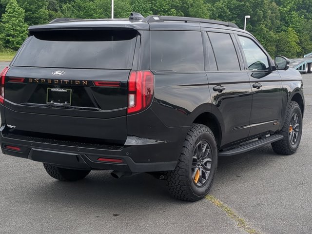 Certified 2025 Ford Expedition Tremor AWD/4WD image 4