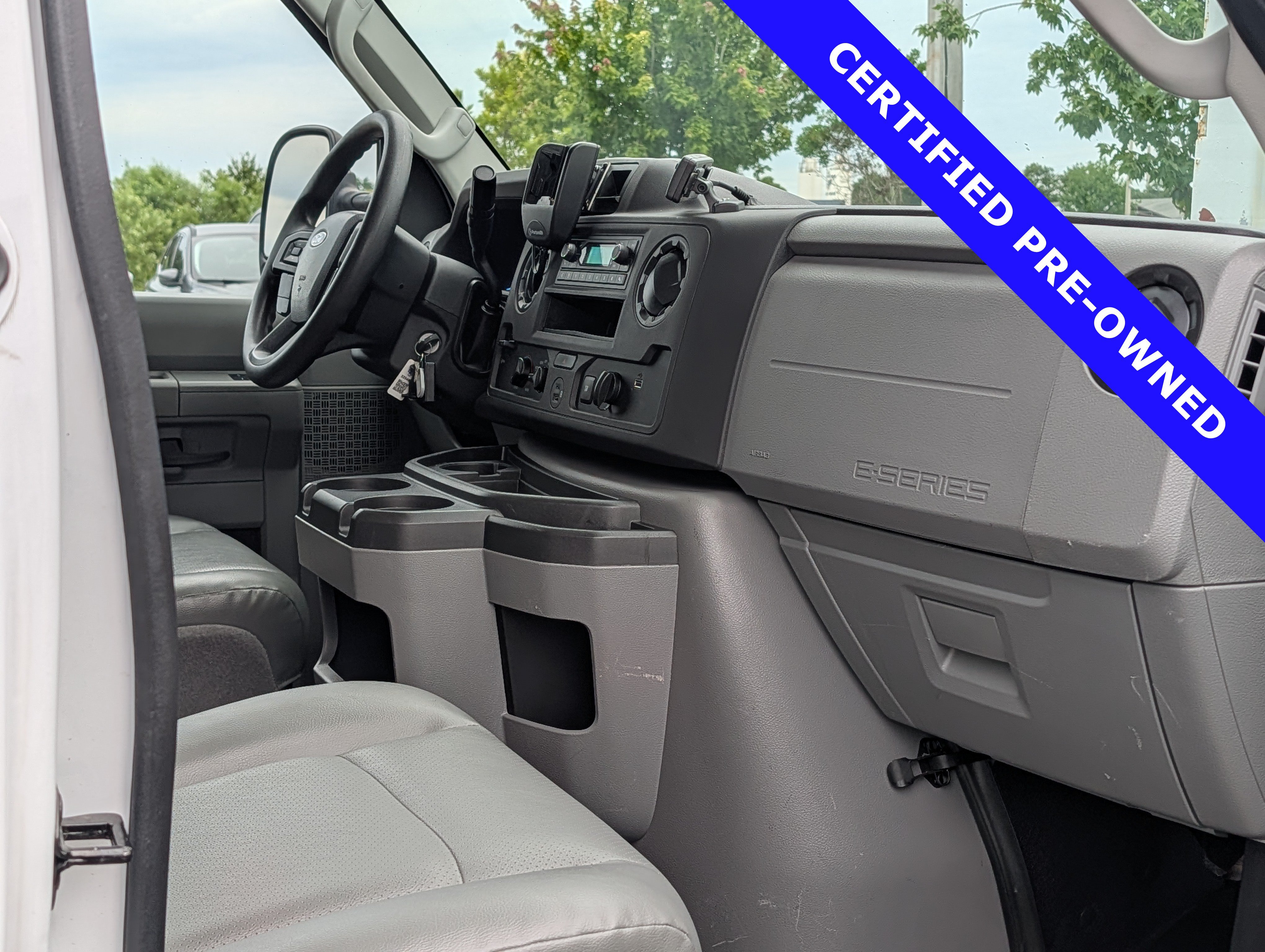 Certified 2024 Ford E-350 and Econoline 350 Super Duty w/ Power Windows & Locks Group RWD image 26