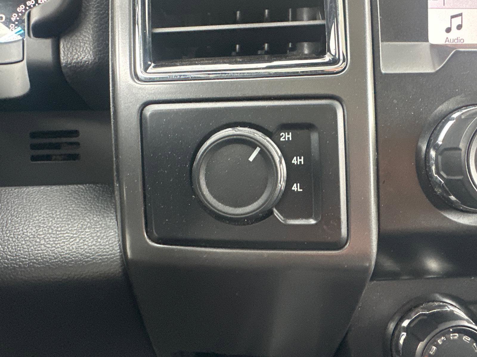 Certified 2019 Ford F150 XLT w/ Equipment Group 302A Luxury AWD/4WD image 19
