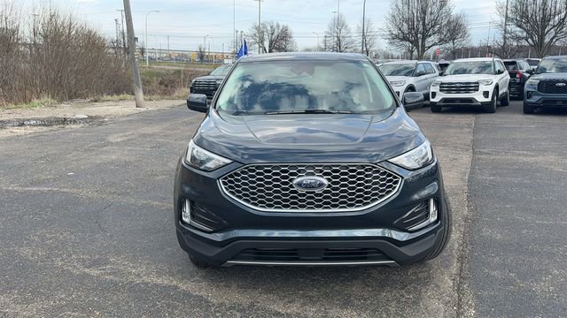Certified 2023 Ford Edge SEL w/ Convenience Package image 28