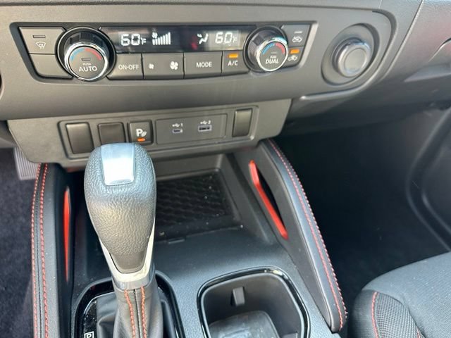 Used 2025 Nissan Frontier PRO-4X AWD/4WD image 21