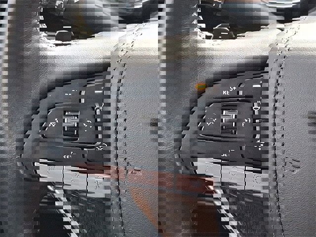 Used 2022 Cadillac Escalade Sport Platinum image 22